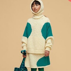 Weekend house sweater